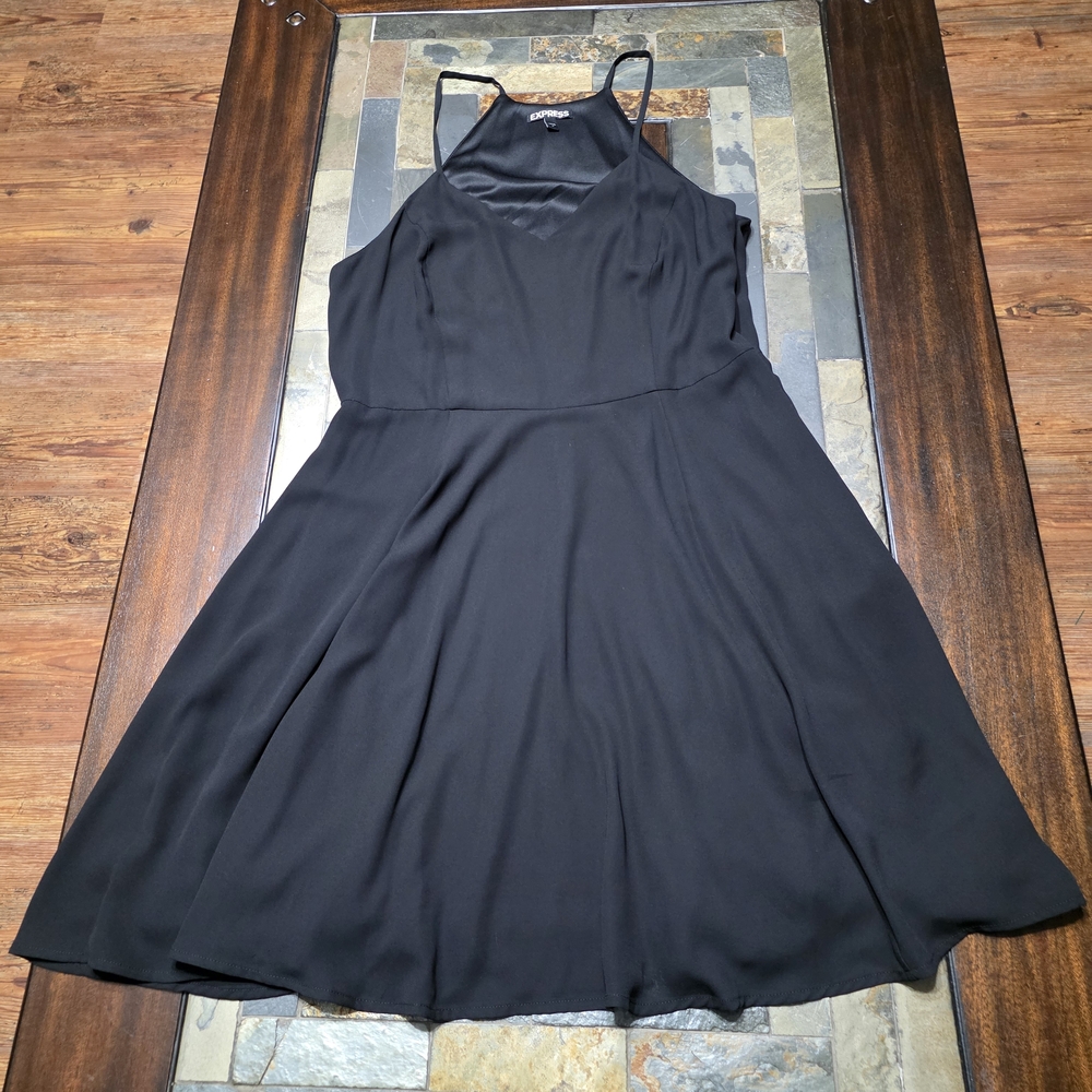 Express Elegant Black Midi Dress